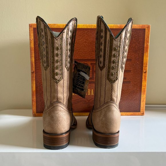 Corral Tan and Brown Heeled Boots - Picture 4 of 9